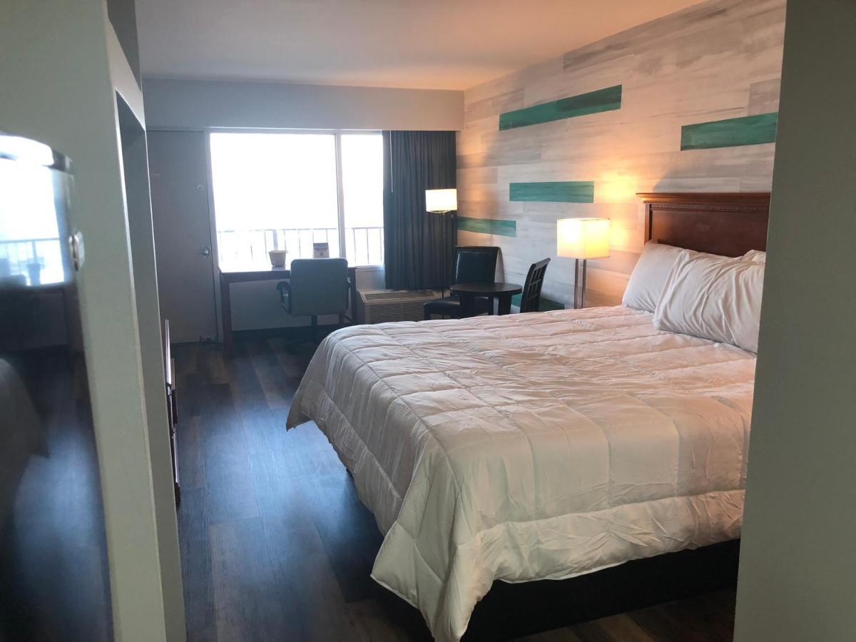 Gazebo Inn Oceanfront Myrtle Beach Bagian luar foto